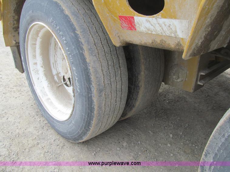 image for item E4702 2005 Load King 553SS triple axle lowboy trailer