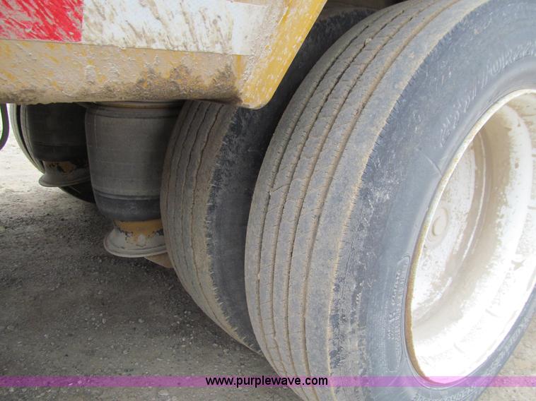 image for item E4702 2005 Load King 553SS triple axle lowboy trailer