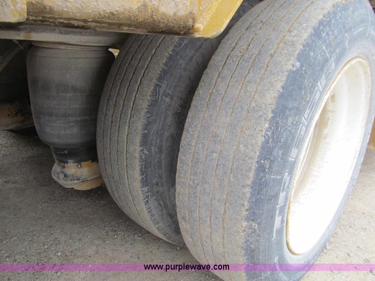 image for item E4702 2005 Load King 553SS triple axle lowboy trailer