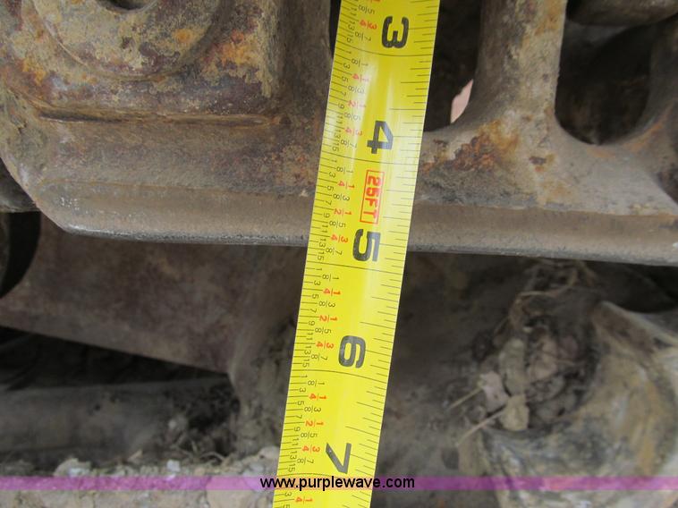 image for item E4703 1966 Caterpillar D8H dozer