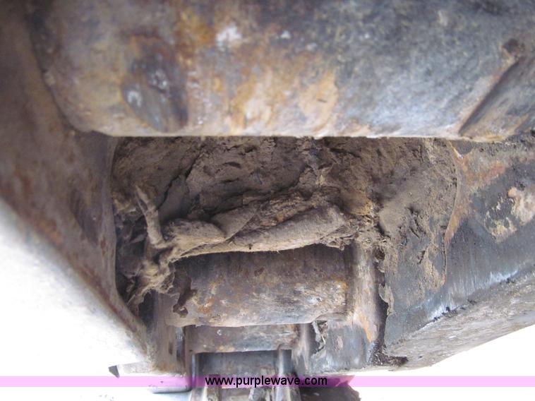 image for item E4703 1966 Caterpillar D8H dozer