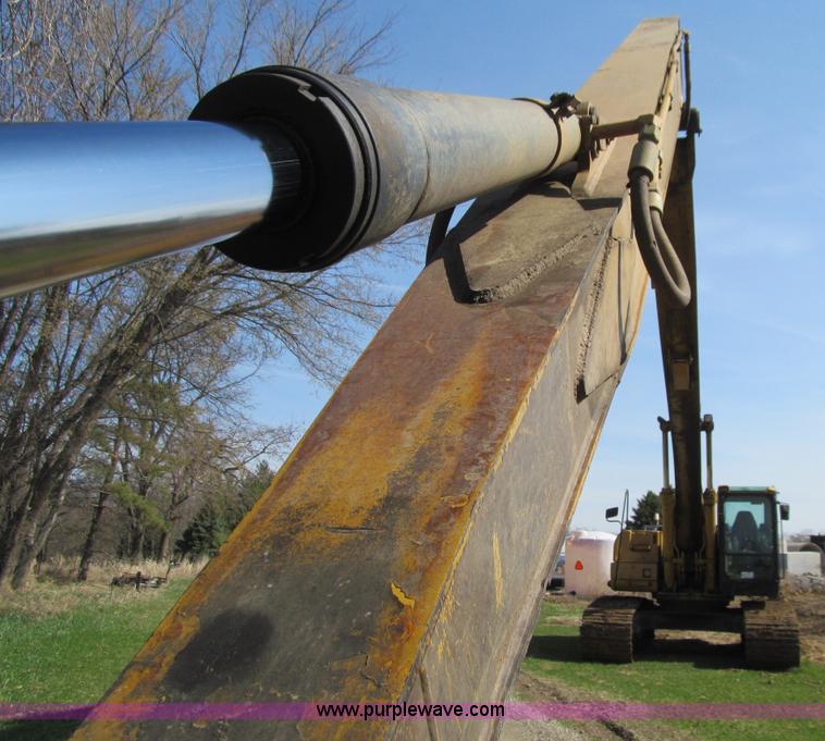 image for item E4704 2003 Caterpillar 325CL Long Reach excavator