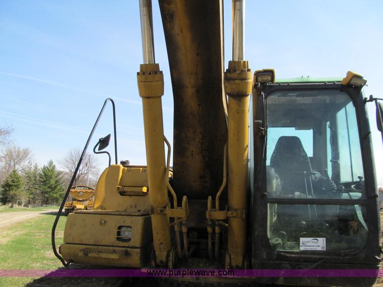 image for item E4704 2003 Caterpillar 325CL Long Reach excavator