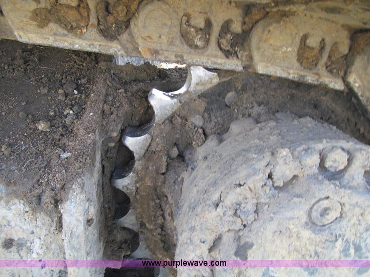 image for item E4704 2003 Caterpillar 325CL Long Reach excavator