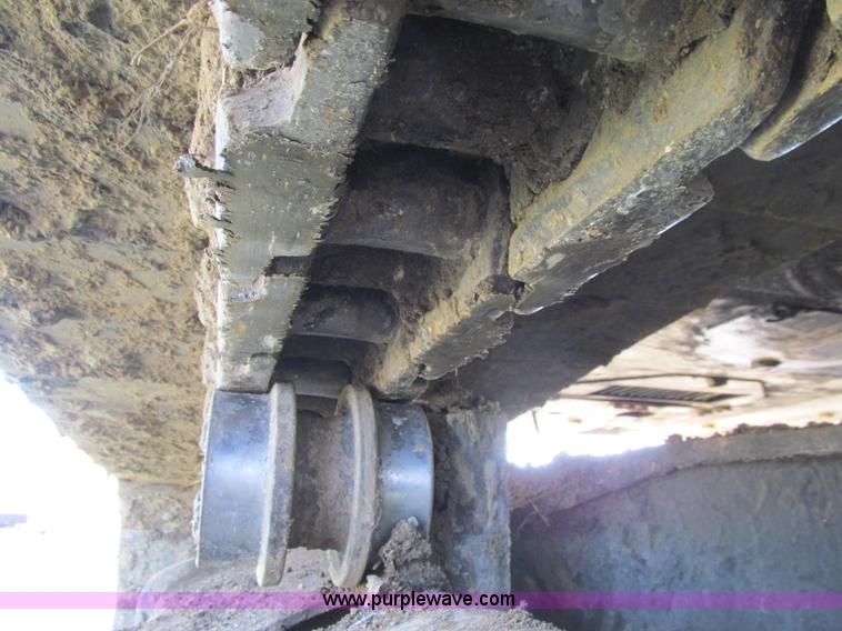 image for item E4704 2003 Caterpillar 325CL Long Reach excavator