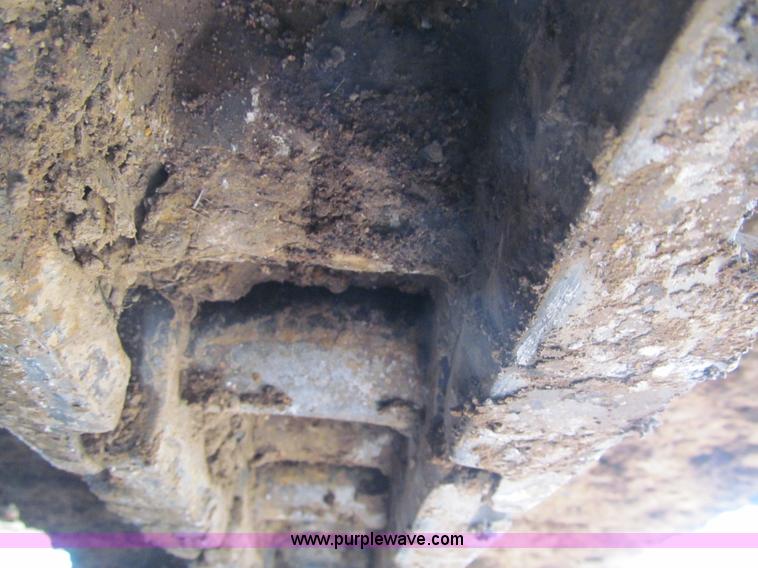 image for item E4704 2003 Caterpillar 325CL Long Reach excavator