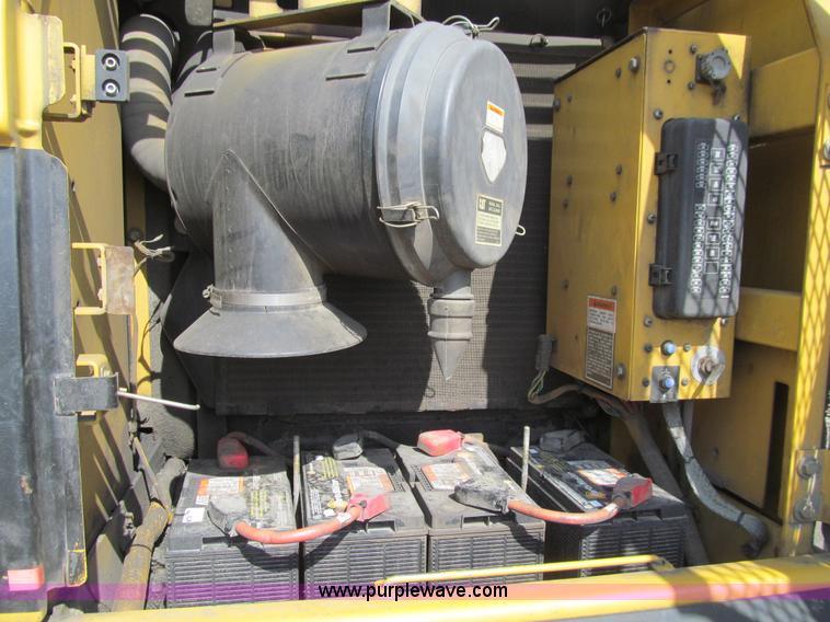 image for item E4704 2003 Caterpillar 325CL Long Reach excavator