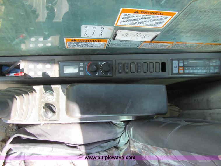 image for item E4704 2003 Caterpillar 325CL Long Reach excavator