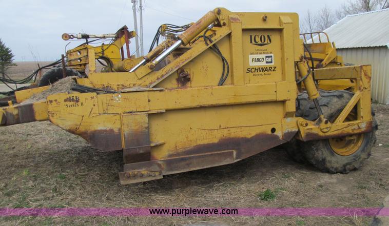 image for item E4705 Icon 15B hydraulic pull scraper