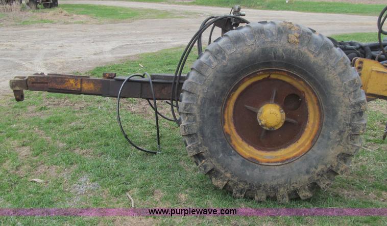 image for item E4706 Shop built single axle scraper dolly