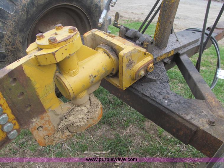 image for item E4706 Shop built single axle scraper dolly