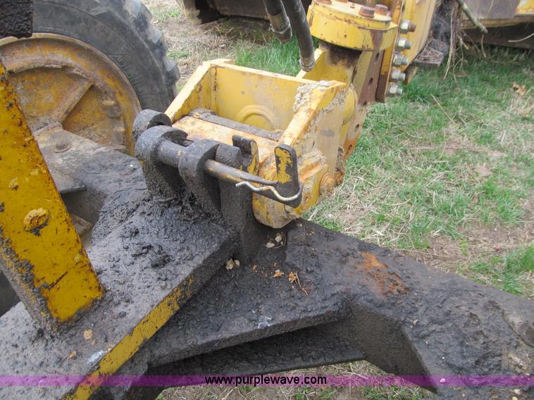 image for item E4706 Shop built single axle scraper dolly