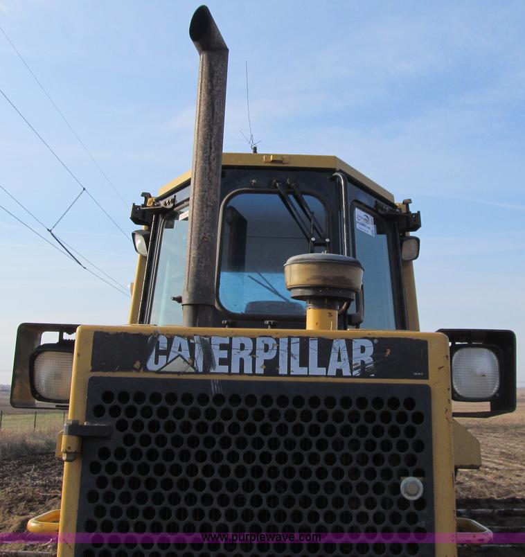 image for item E4707 1999 Caterpillar D5M LGP dozer