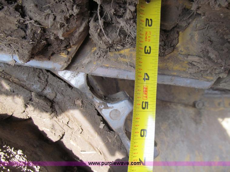 image for item E4707 1999 Caterpillar D5M LGP dozer