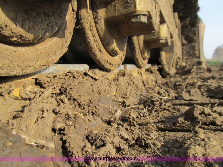 image for item E4707 1999 Caterpillar D5M LGP dozer