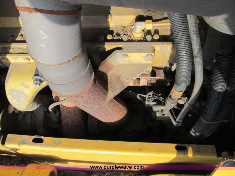 image for item E4707 1999 Caterpillar D5M LGP dozer