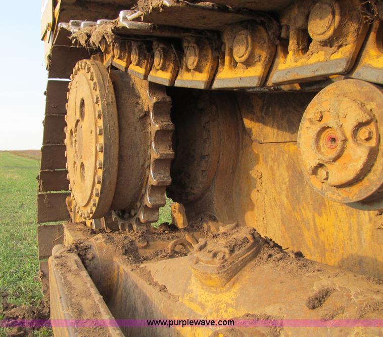 image for item E4709 1998 Caterpillar D6R XL dozer