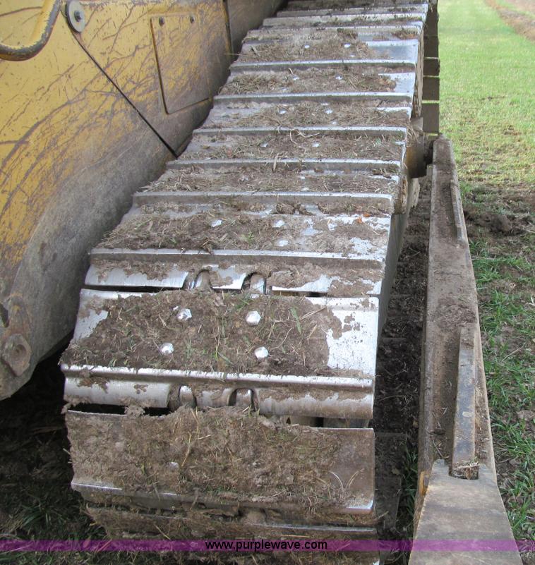 image for item E4709 1998 Caterpillar D6R XL dozer