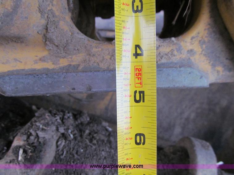 image for item E4709 1998 Caterpillar D6R XL dozer