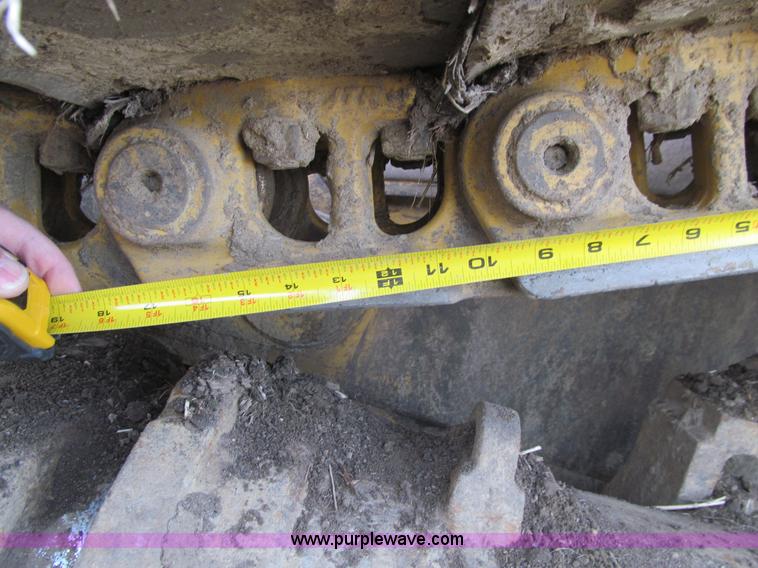 image for item E4709 1998 Caterpillar D6R XL dozer