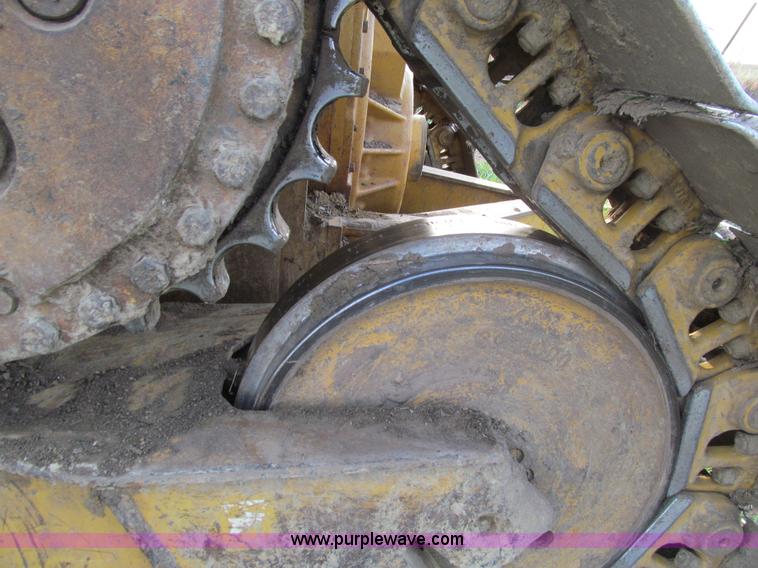 image for item E4709 1998 Caterpillar D6R XL dozer
