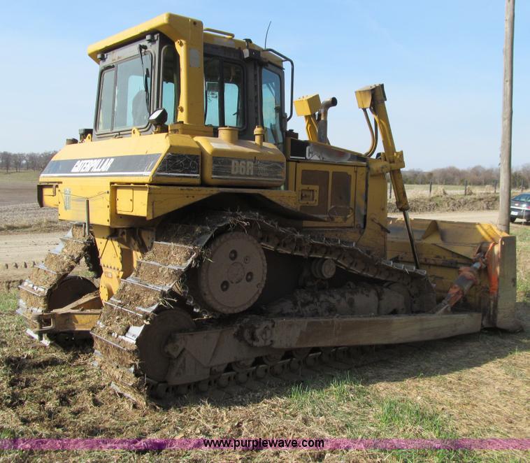 image for item E4710 1998 Caterpillar D6R XL dozer