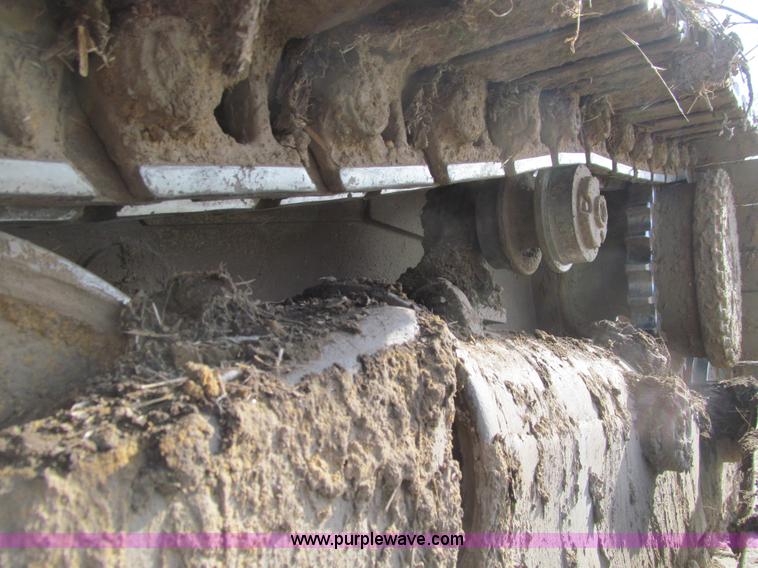 image for item E4710 1998 Caterpillar D6R XL dozer