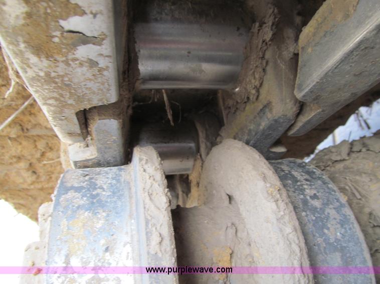 image for item E4710 1998 Caterpillar D6R XL dozer