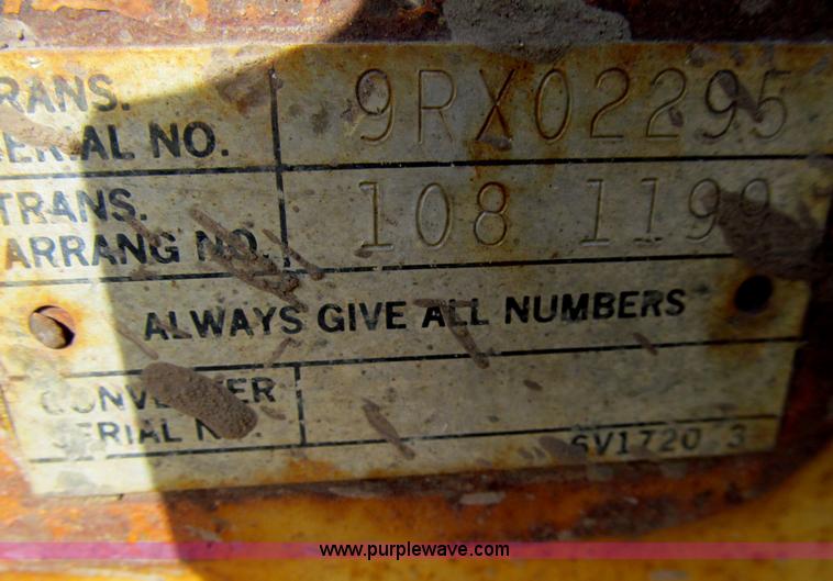 image for item E4710 1998 Caterpillar D6R XL dozer