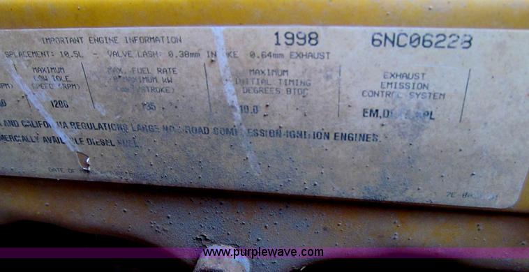 image for item E4710 1998 Caterpillar D6R XL dozer