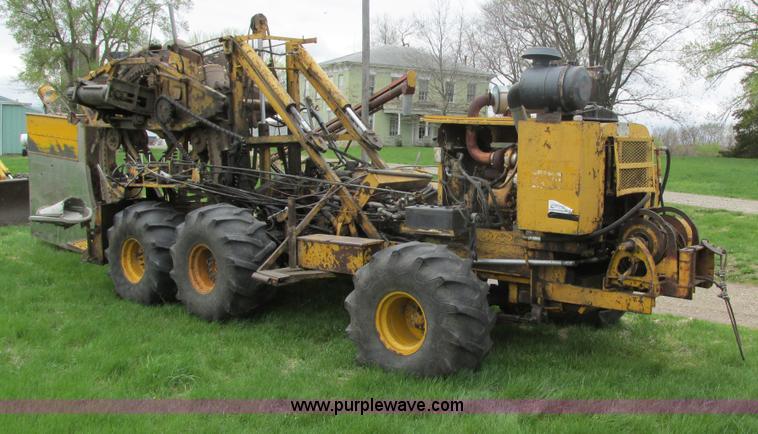 image for item E4712 Speicher H600 trencher