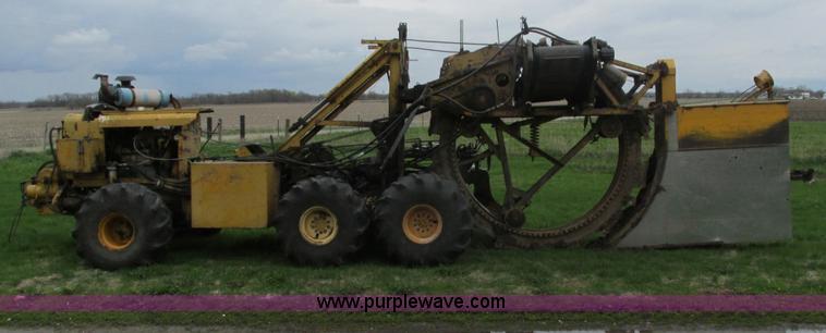 image for item E4712 Speicher H600 trencher