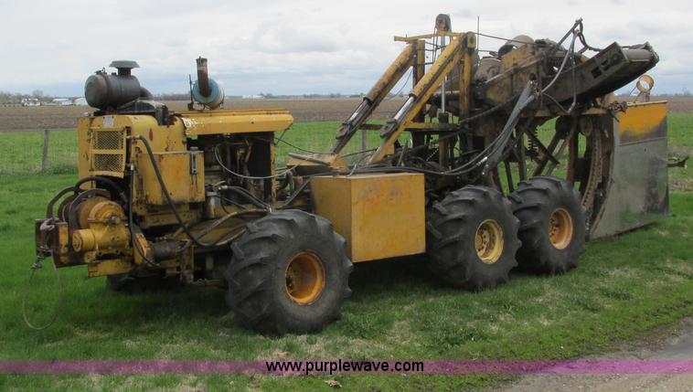 image for item E4712 Speicher H600 trencher