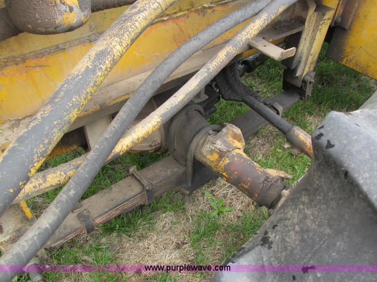 image for item E4712 Speicher H600 trencher