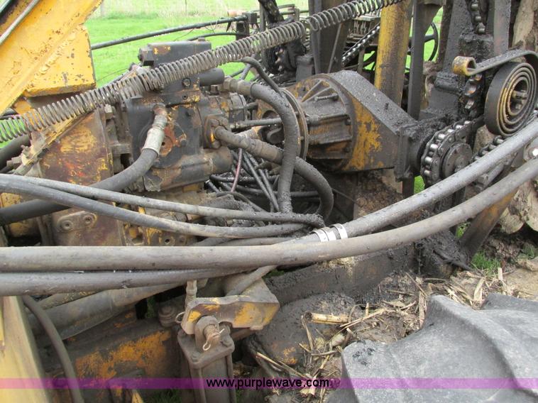 image for item E4712 Speicher H600 trencher