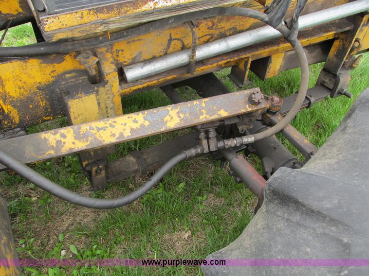image for item E4712 Speicher H600 trencher