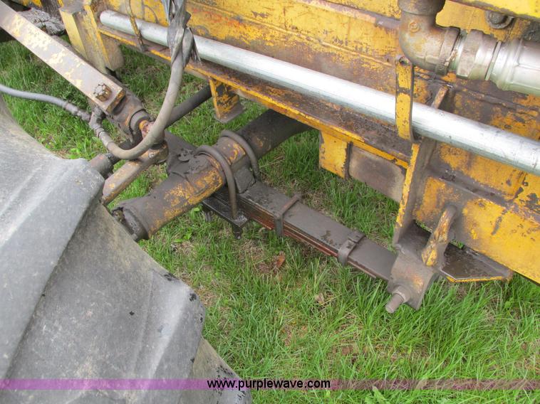 image for item E4712 Speicher H600 trencher