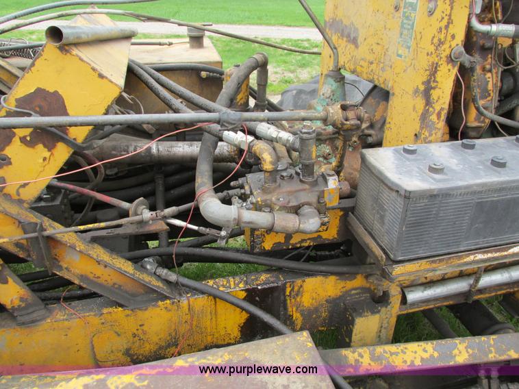 image for item E4712 Speicher H600 trencher