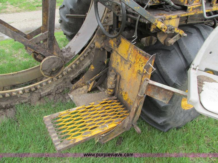 image for item E4712 Speicher H600 trencher