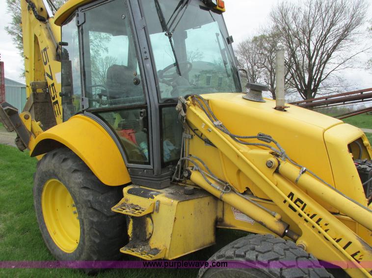 image for item E4713 2000 New Holland 575E backhoe