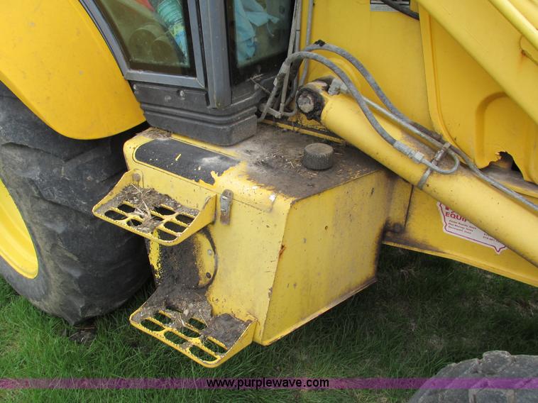 image for item E4713 2000 New Holland 575E backhoe