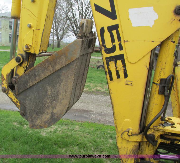 image for item E4713 2000 New Holland 575E backhoe