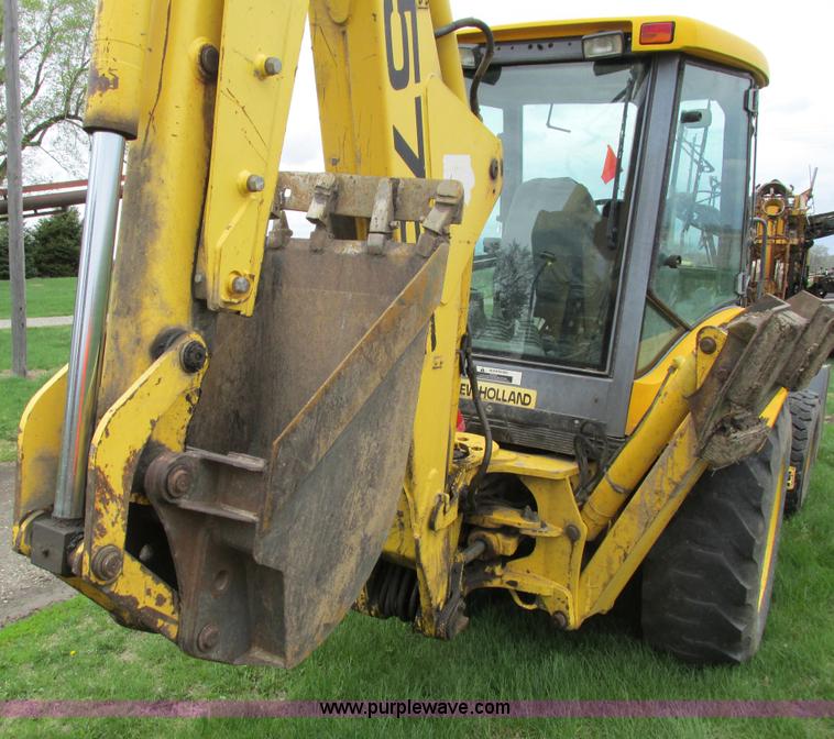image for item E4713 2000 New Holland 575E backhoe