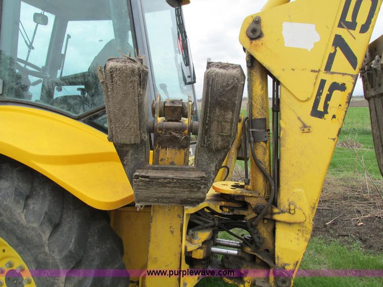 image for item E4713 2000 New Holland 575E backhoe