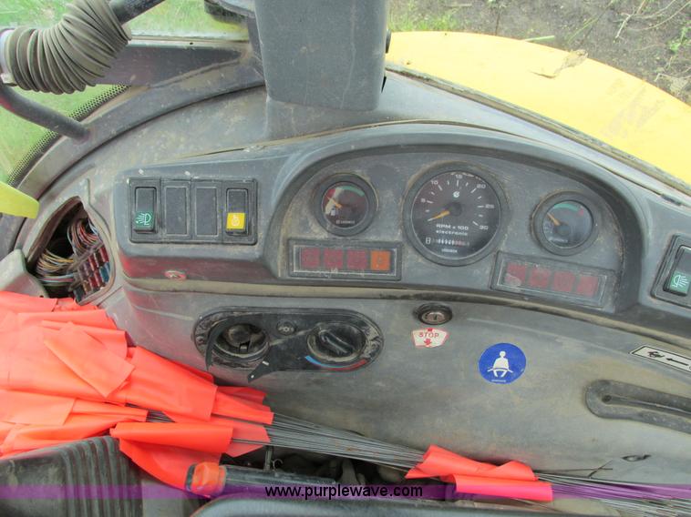 image for item E4713 2000 New Holland 575E backhoe