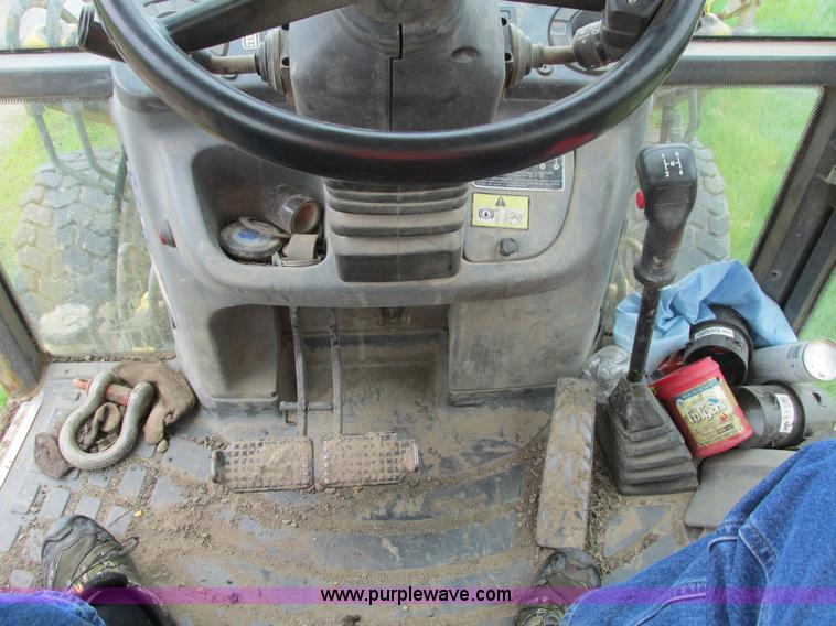 image for item E4713 2000 New Holland 575E backhoe