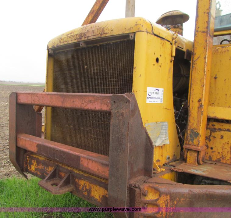 image for item E4714 1970 Caterpillar 627 scraper