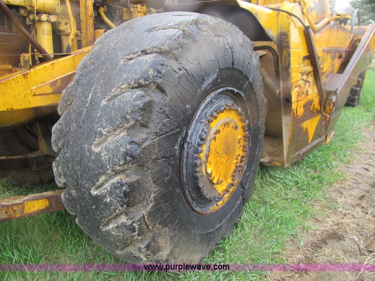 image for item E4714 1970 Caterpillar 627 scraper