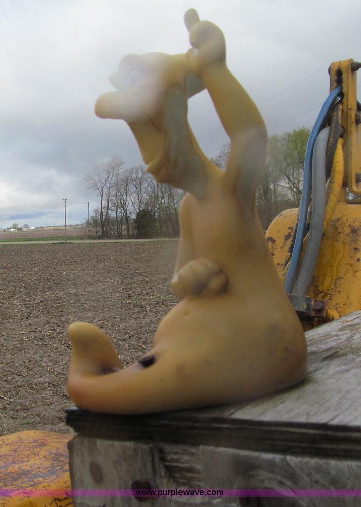 image for item E4714 1970 Caterpillar 627 scraper