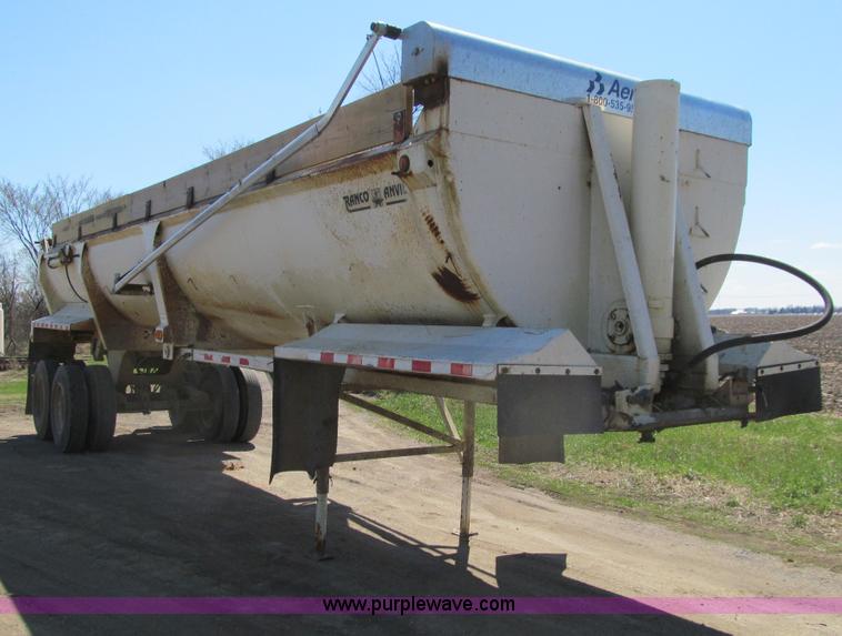 image for item E4716 1997 Ranco-anvil frame-less end dump trailer